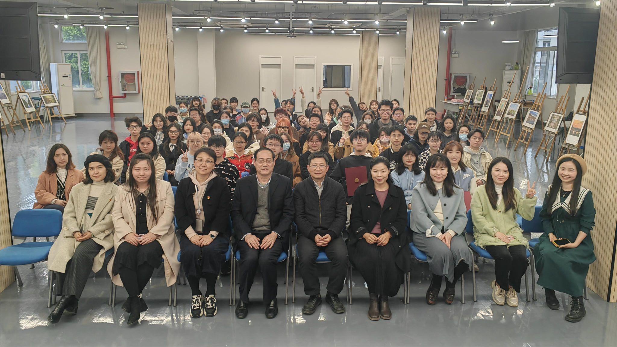 合照.jpg 合照.jpg